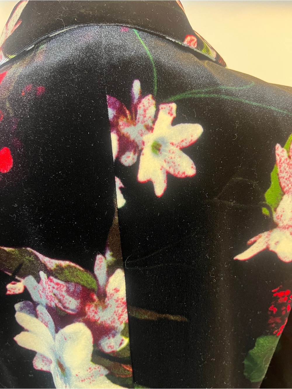 Calvin Klein Black Velvet Blazer with Cream & Red Floral Print - Picture 8 of 10